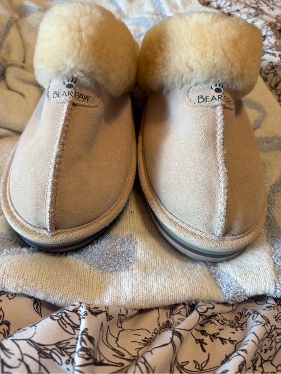 BearPaw Shoes - Bearpaw women’s light pink purple Shearling Slip-On Shoes